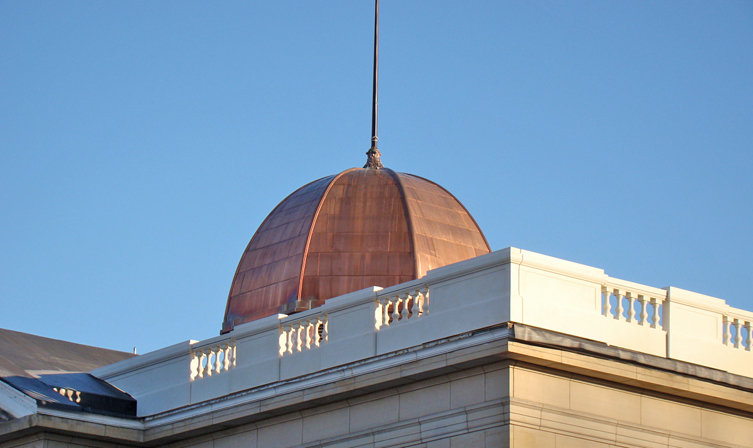 Greene_County_Courthouse_Architecture_-_cupola.jpg