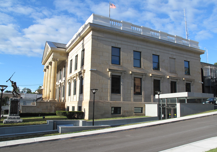 Greene_County_Courthouse_Architecture_-_side_elevation.jpg