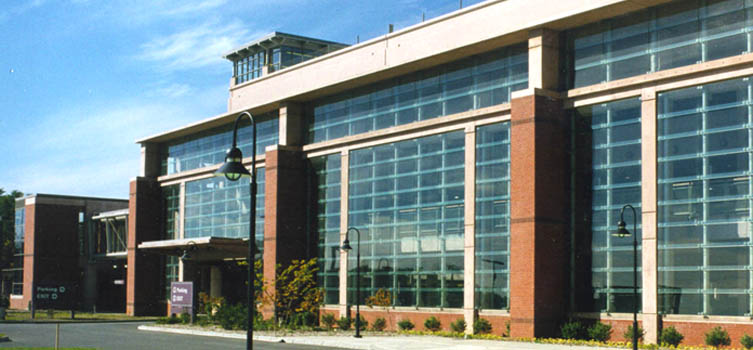 ALB_Albany_Airport_Architecture_Parking_Structure_Facade.JPG